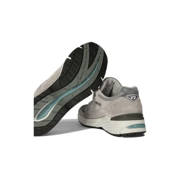 New Balance Sneakers &amp; Slip-on Size US 8