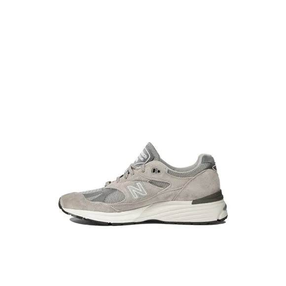 New Balance Sneakers &amp; Slip-on Size US 8
