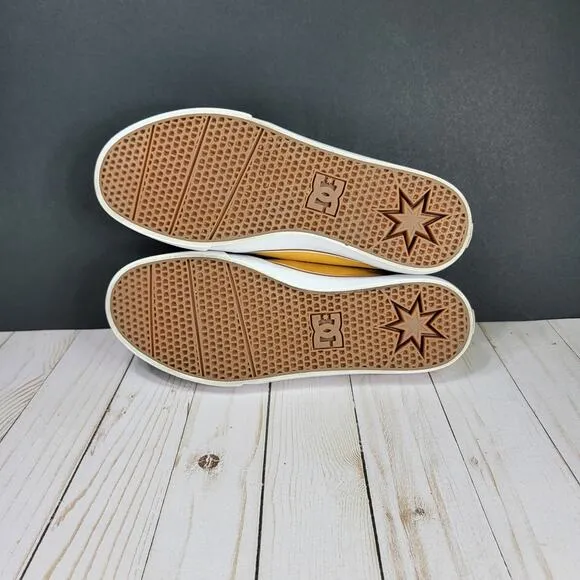 New Display Model DC Mens Trase Tx Se Skate Shoe Size 9.5