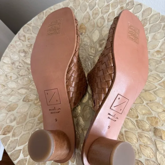 New Either/ OR Tan Woven Leather Heels Sandals Size 9