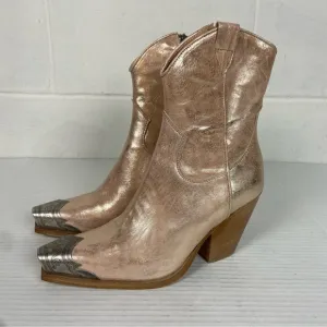 NEW Free People Women’s Brayden Pewter Tip Western Boot in‎ Champagne Metallic