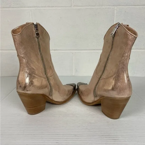 NEW Free People Women’s Brayden Pewter Tip Western Boot in‎ Champagne Metallic