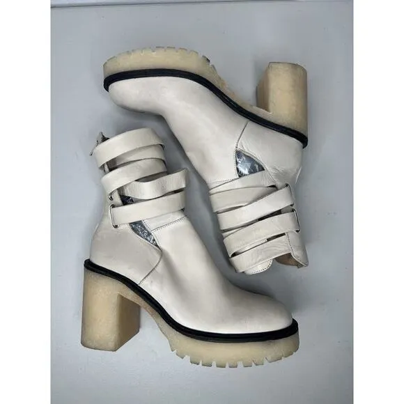 New Free People Women's Jesse Cutout Ankle Boot Size 37.5/7