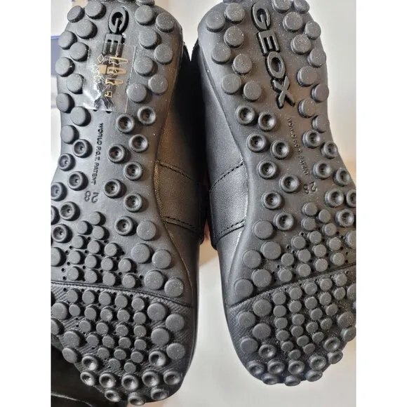 New Geox Kids Black Loafer Slip On Oxford Shoes Leather Moc Toe SZ 10.5