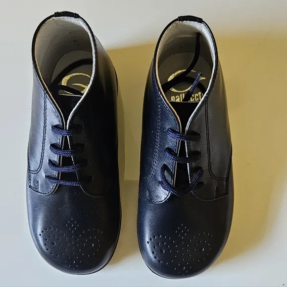 NEW Italian leather brogue shoes