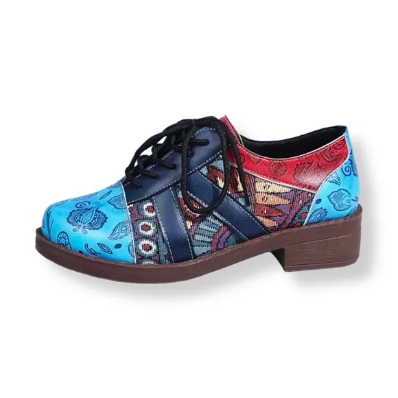 New Lace-up Front Allover Graphic Oxfords Shoes - Women’s Size 6 (EU 36)
