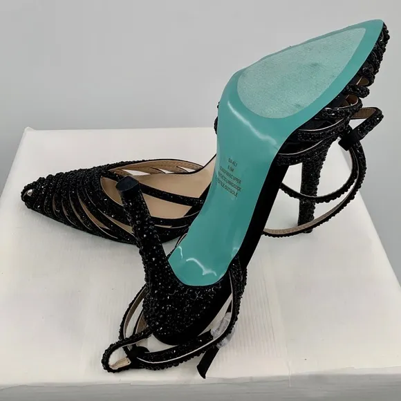 🌹New Listing🌹NWT Betsey Johnson Sbali Women’s Black Embellished Sandals Shoes