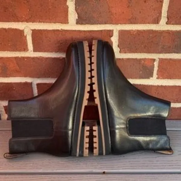 New Madewell The Ivy Chelsea Black Leather Boots