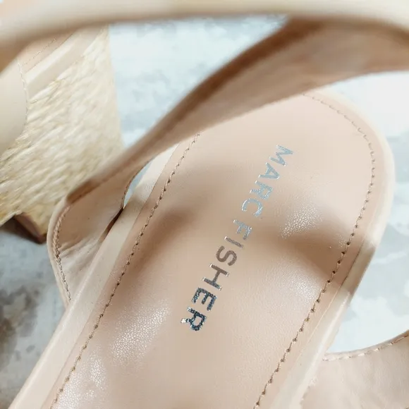 NEW Marc Fisher Steel Tan Woven Platform Heel Sandals X120