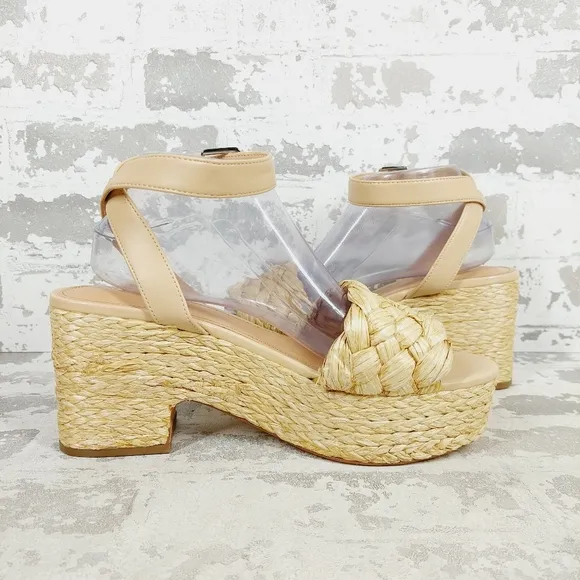 NEW Marc Fisher Steel Tan Woven Platform Heel Sandals X120