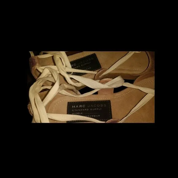 New Marc Jacobs Metallic Gladiator Sandals - Size 7.5 US - In Box