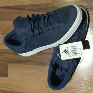 *NEW* Men's Adidas Oracle M Suede shoe