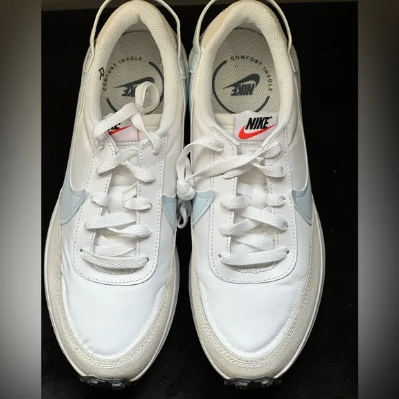 NEW Nike Waffle Debut White / Light Blue - Size Wms 7 US | Mens 5.5 US