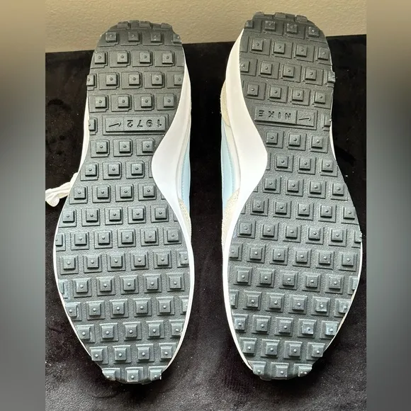 NEW Nike Waffle Debut White / Light Blue - Size Wms 7 US | Mens 5.5 US