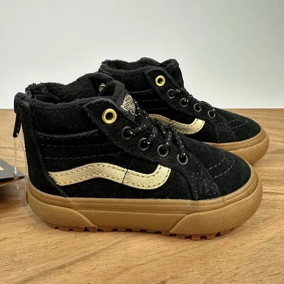 New NWOB Little Kids Vans Sk8-Hi Zip MTE-1 Black/Gold Sneakers Shoes Size 4.5 C