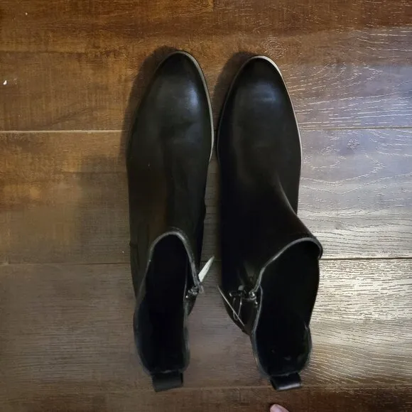 NEW Paul Green Mindy Boots Womens 9 Chic Minimalist Timeless Classic Comfort
