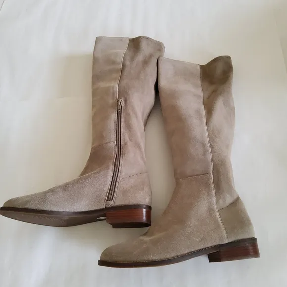 New Sole Society Suede Leather Grey Knee High Boots Size 9