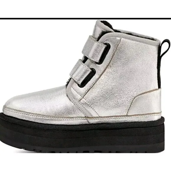 NEW UGG KIDS /GIRLS NEUMEL PLATFORM LEATHER SILVER METALLIC BOOTS SZ 6
