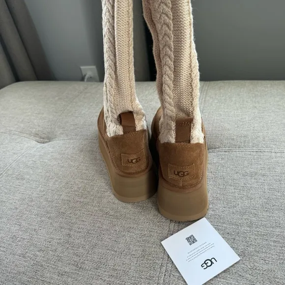 NEW UGG W Classic Sweater Letter Boots