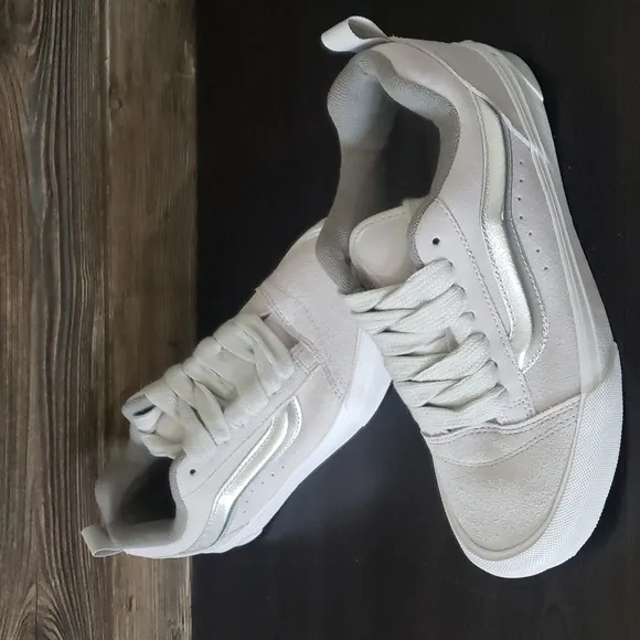 New Vans Knu Skool Gray Metallic Silver Skate Sneakers Casual Unisex Shoes Suede