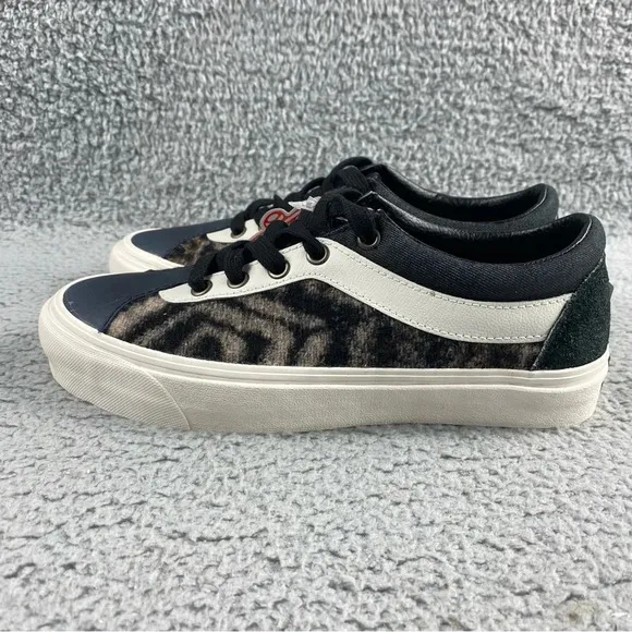 NEW Vans Shoes Bender Bold Ni Mens 6 Women 7.5 Low Skate Panther Black Platform‎