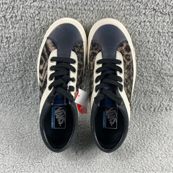 NEW Vans Shoes Bender Bold Ni Mens 6 Women 7.5 Low Skate Panther Black Platform‎