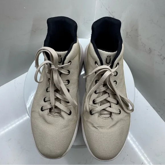 Üni unisex non-skid nurse sneakers men’s 9/womens 10.5