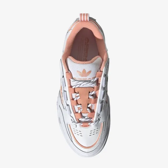 NIB adidas Adi2000