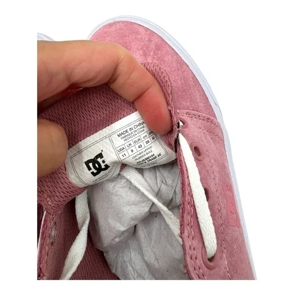 NIB DC Trase SE Skate Shoes in Rose Platform Sneakers Suede Leather size 11