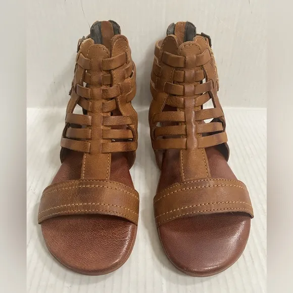 NIB Roan By Bed Stu Bee Gladiator Women's Sandals Size 6