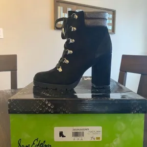 NIB Sam Edelman Carolena Combat Boots