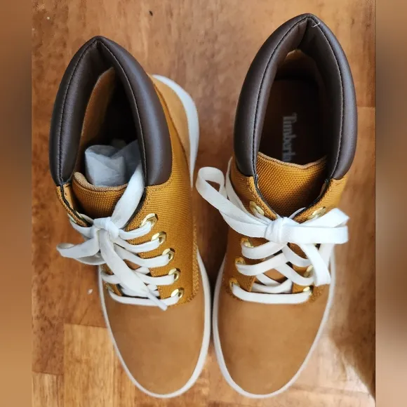 NIB Timberland Women's Londyn Sneaker Boot Wheat Nubuck Size 6
