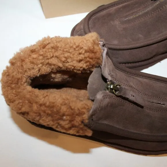 NIB UGG WOMEN'S FUNKARRA ZIP FRONT SHEARLING‎ CUFF SUEDE ANKLE BOOTS