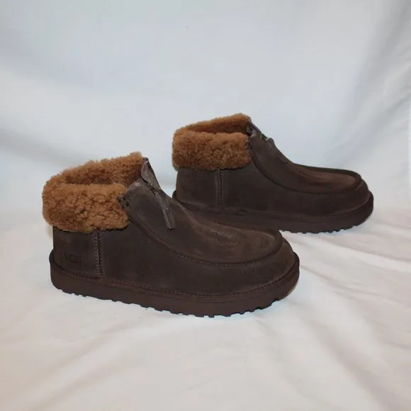 NIB UGG WOMEN'S FUNKARRA ZIP FRONT SHEARLING‎ CUFF SUEDE ANKLE BOOTS
