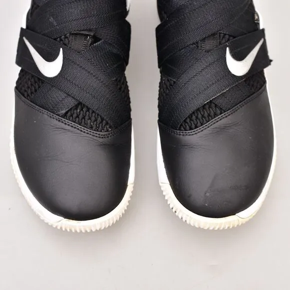 NICE NIKE LEBRON SOLDIER XII 12 BASKETBALL TB SHOES MEN'S US 13 BLACK WHITE