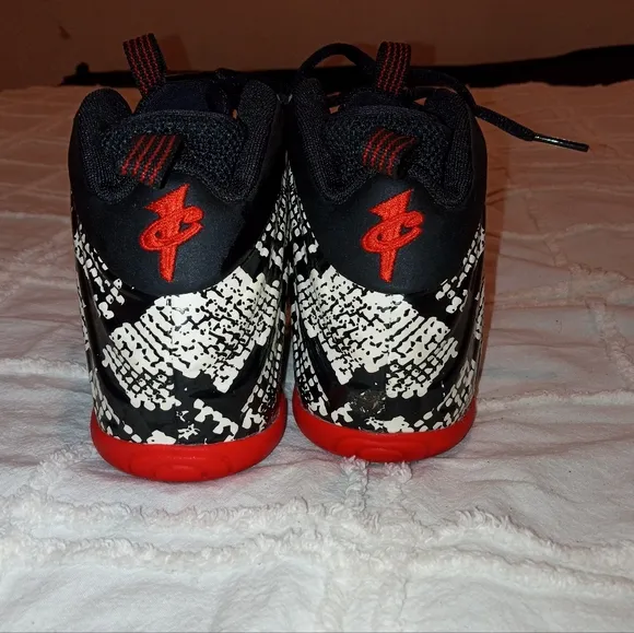 Nike Air Albino Snakeskin Foamposite Hightop Shoes Size 3y - Like New