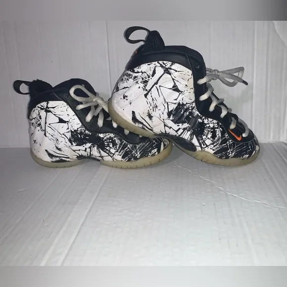Nike Air Foamposite One Black Orange Basketball Shoes