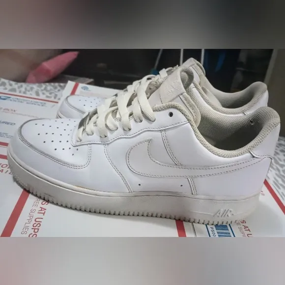 Nike Air Force 1 '07 Men's 9 White Pre-owned