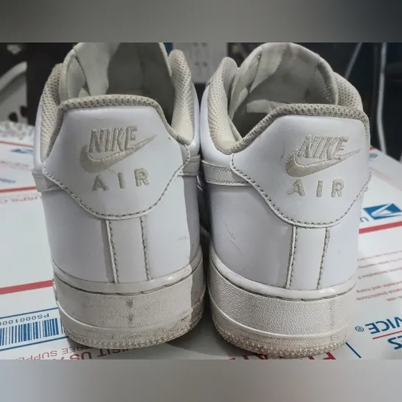 Nike Air Force 1 '07 Men's 9 White Pre-owned