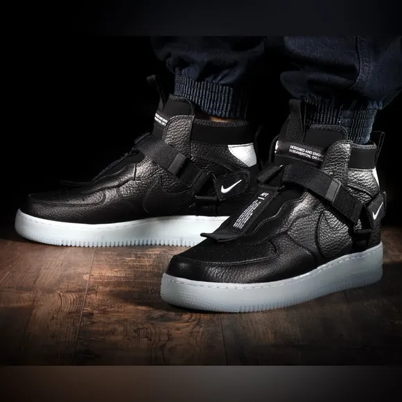 Nike Air Force 1 Men’s SZ.12 Mid Utility Black Leather Shoes New