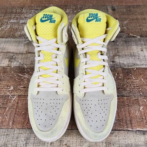 Nike Air Jordan 1 High Zoom Air CMFT 2 Women's Size 10.5 Yellow Shoes DV1305-800