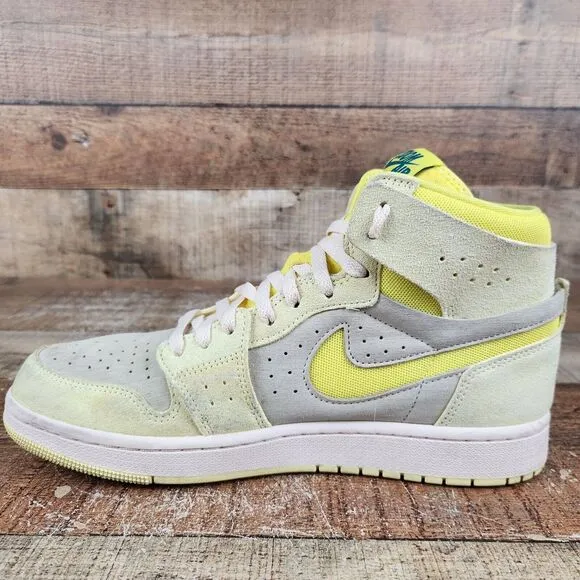 Nike Air Jordan 1 High Zoom Air CMFT 2 Women's Size 10.5 Yellow Shoes DV1305-800