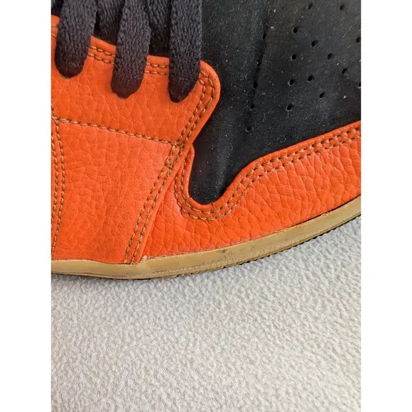 Nike Air Jordan 1 Mid Black Cone 2018 Mens Size 10 554724-062 Orange Sneakers