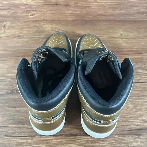 Nike Air Jordan 1 Retro High NEW OG Black Metallic Gold Leather Sneakers Men’s