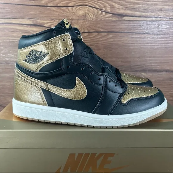 Nike Air Jordan 1 Retro High NEW OG Black Metallic Gold Leather Sneakers Men’s