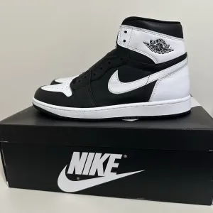 Nike Air Jordan 1 Retro High OG Shoes Black White- Men's 11.5 BRAND NEW