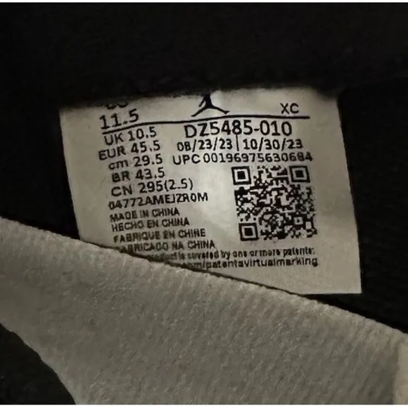 Nike Air Jordan 1 Retro High OG Shoes Black White- Men's 11.5 BRAND NEW