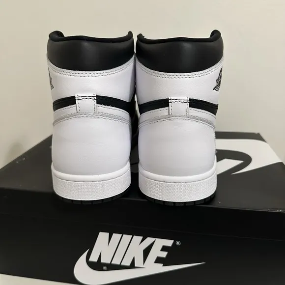 Nike Air Jordan 1 Retro High OG Shoes Black White- Men's 11.5 BRAND NEW