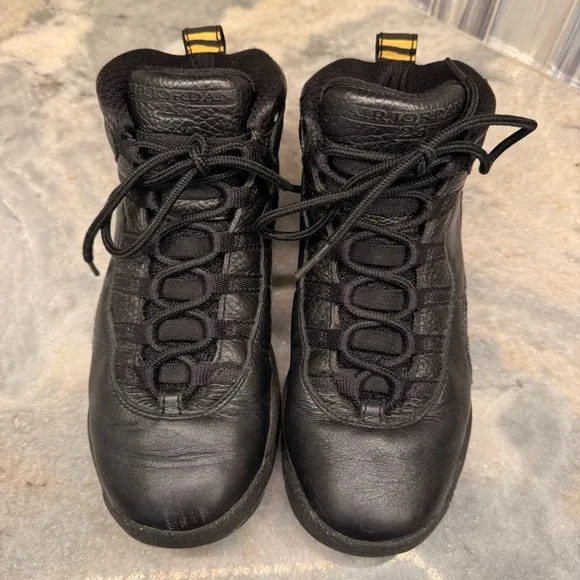 Nike Air Jordan 10 X Retro NYC Basketball Shoes Unisex Kids 4Y Black 310806-012