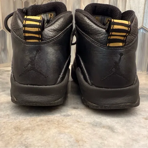 Nike Air Jordan 10 X Retro NYC Basketball Shoes Unisex Kids 4Y Black 310806-012